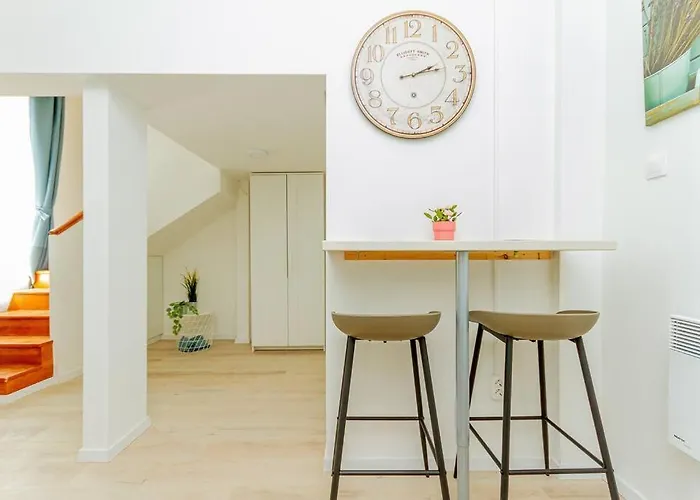Kazinczy New Life By Nw * Budapest